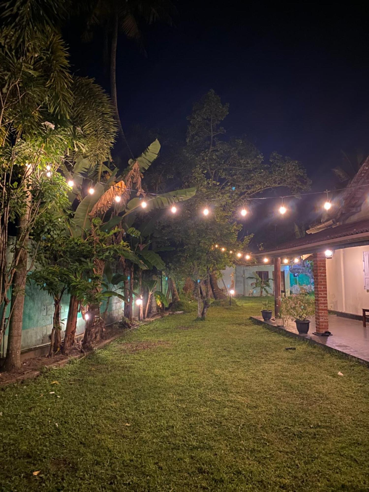 Happy Bunk Hostel Weligama Εξωτερικό φωτογραφία
