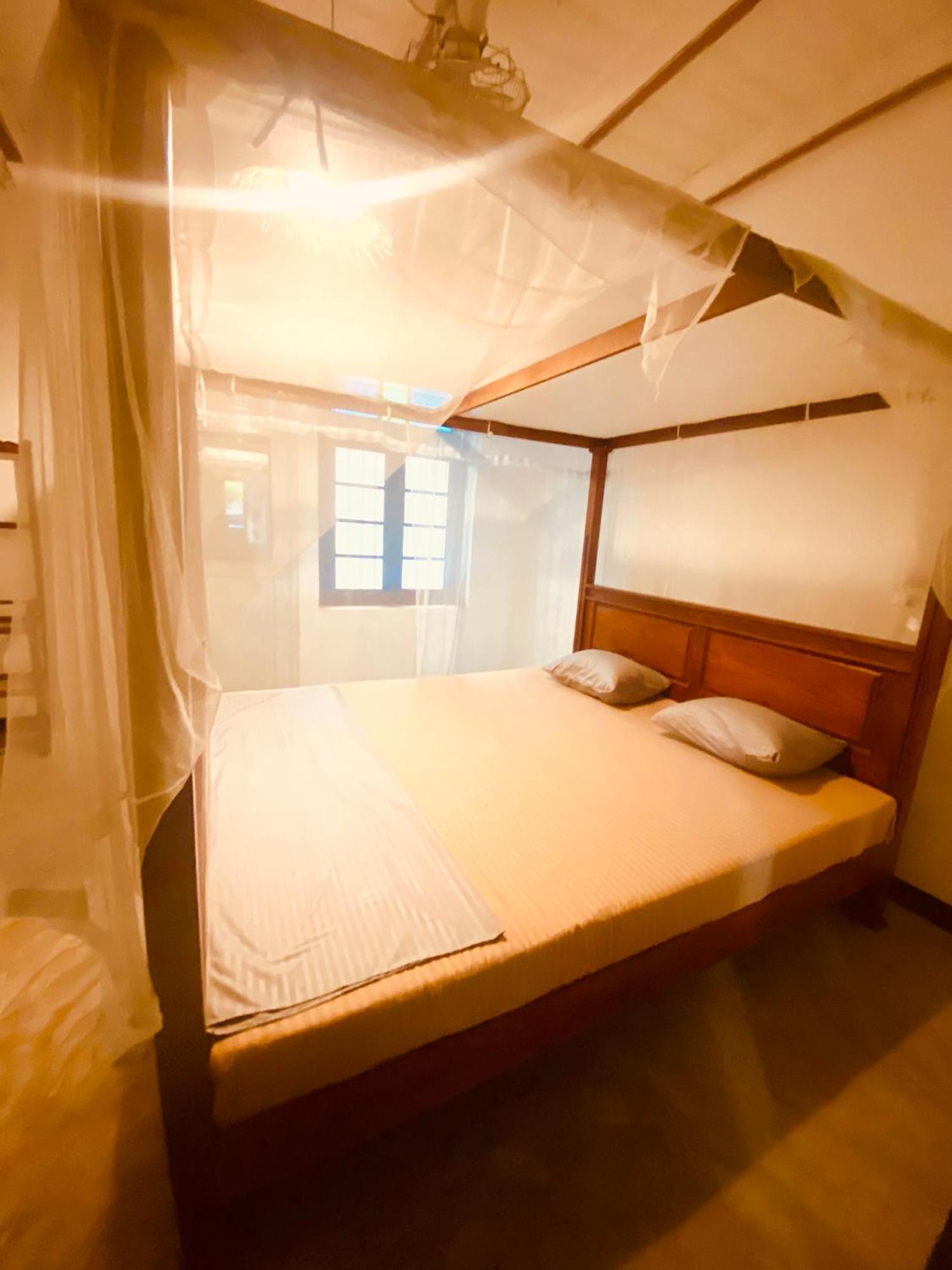 Happy Bunk Hostel Weligama Εξωτερικό φωτογραφία